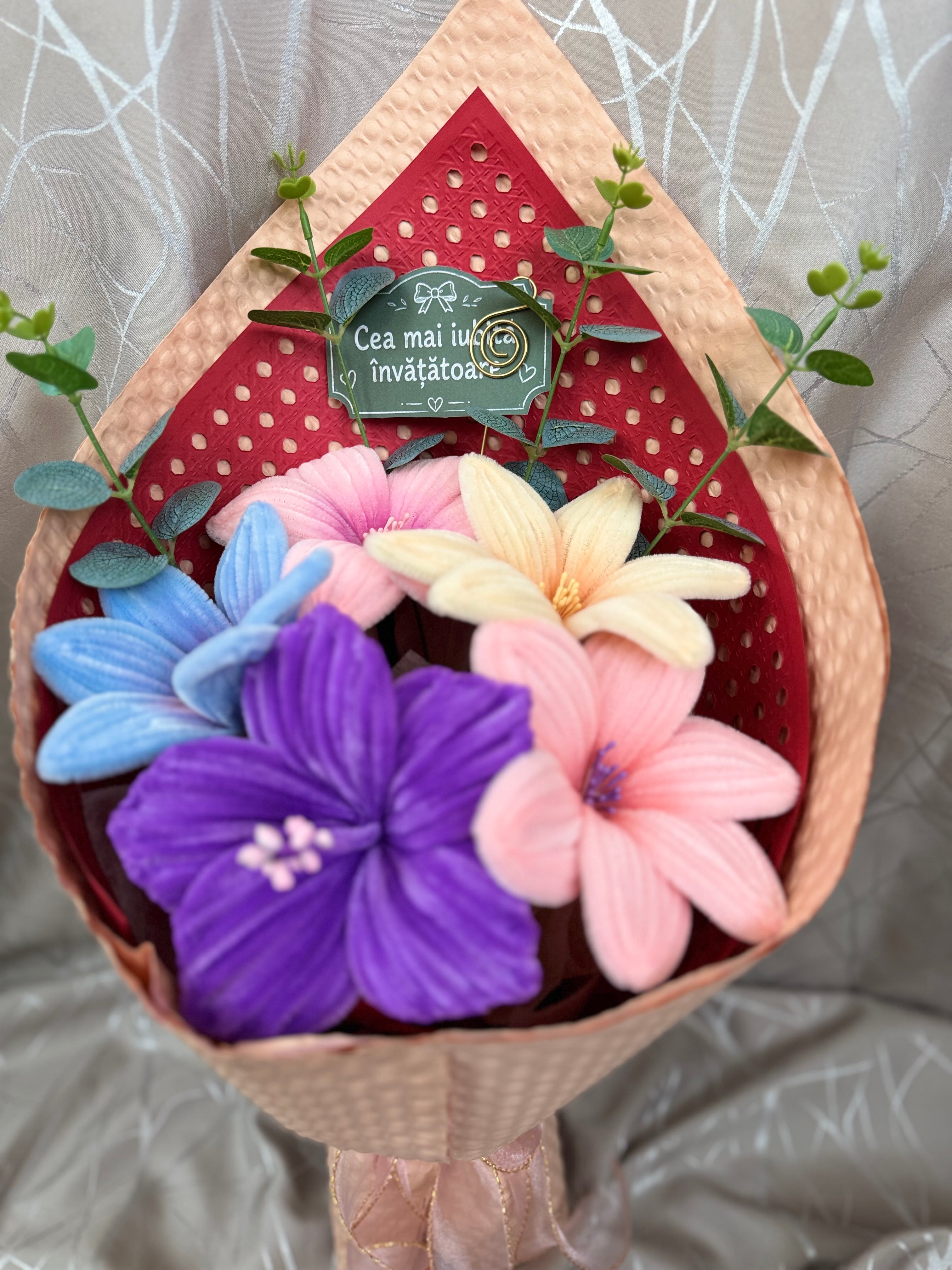 Buchet floral handmade – Început de an școlar